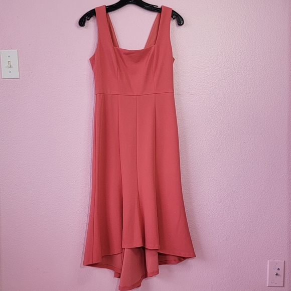 Donna Morgan Women's Square Neck Sleeveless Crepe Dress/ 0. - Picture 4 of 12